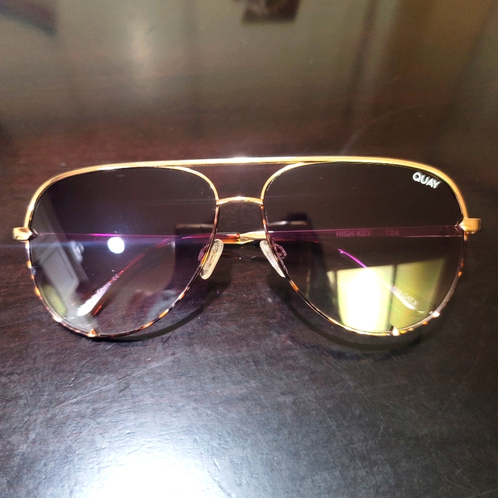 Quay Ashley Graham Tortoise fade sunglasses 👓
